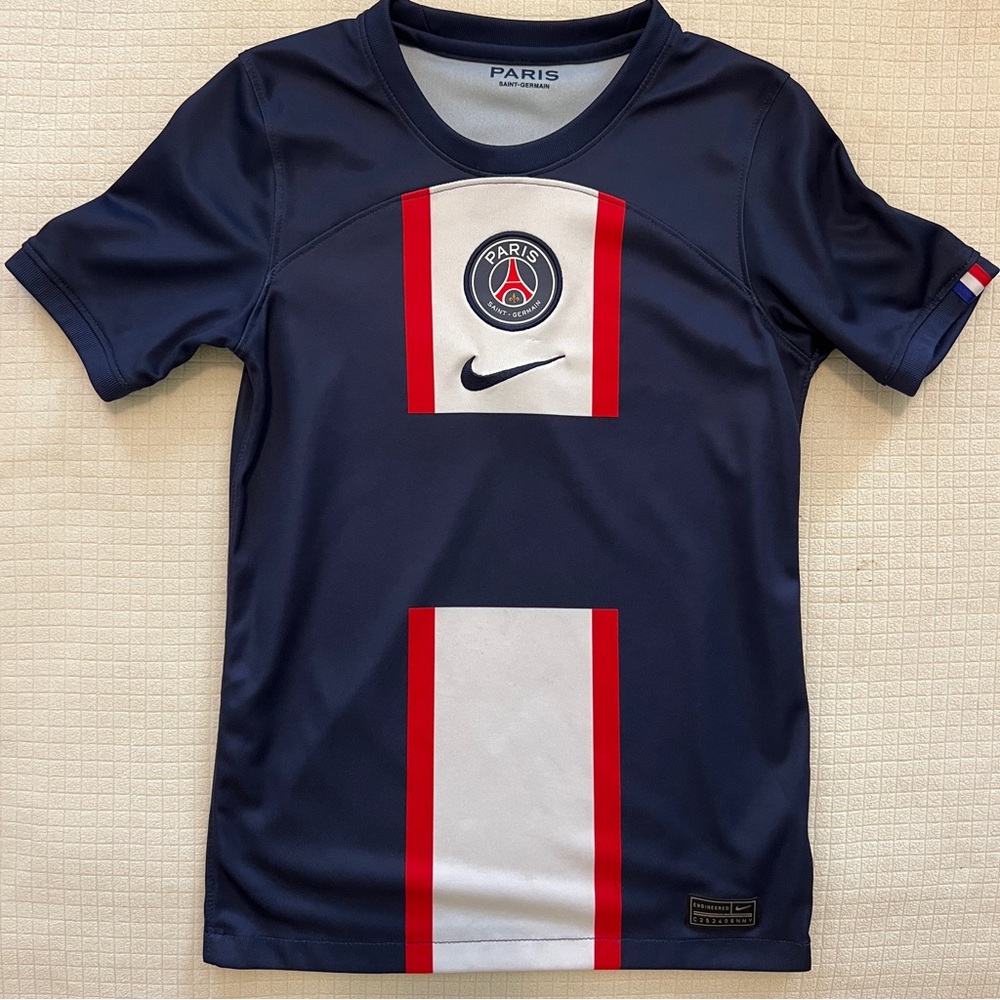 PSG Nike jersey, youth size small